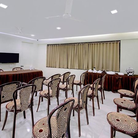 Hotel Shital Inn Ahmedabad Exterior photo