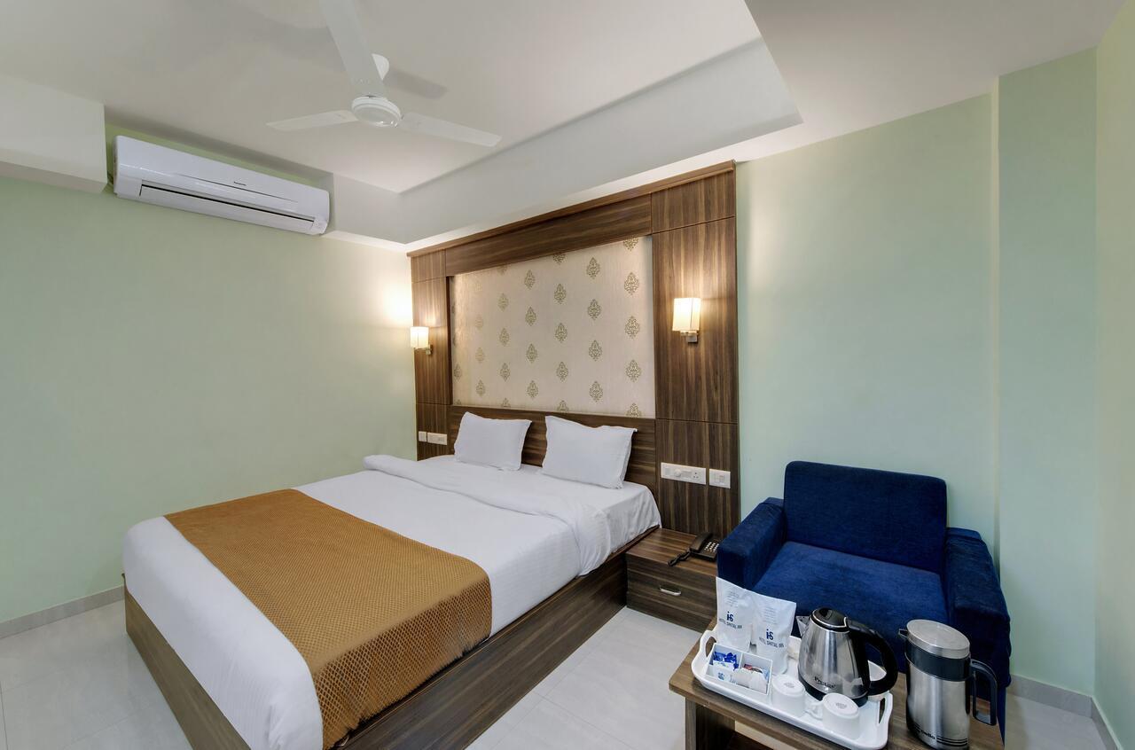 Hotel Shital Inn Ahmedabad Exterior photo